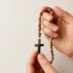 como rezar el rosario.